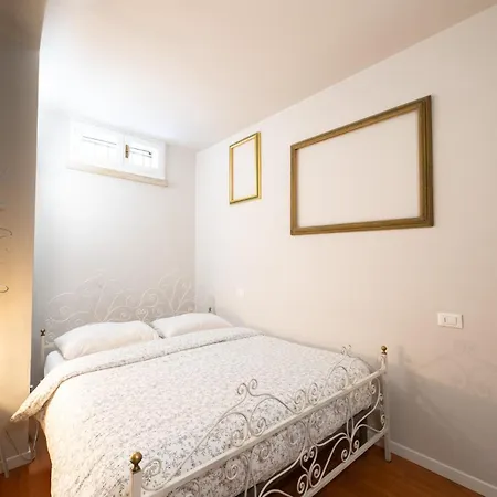 Bilocale Centro Storico Casa Ludo *